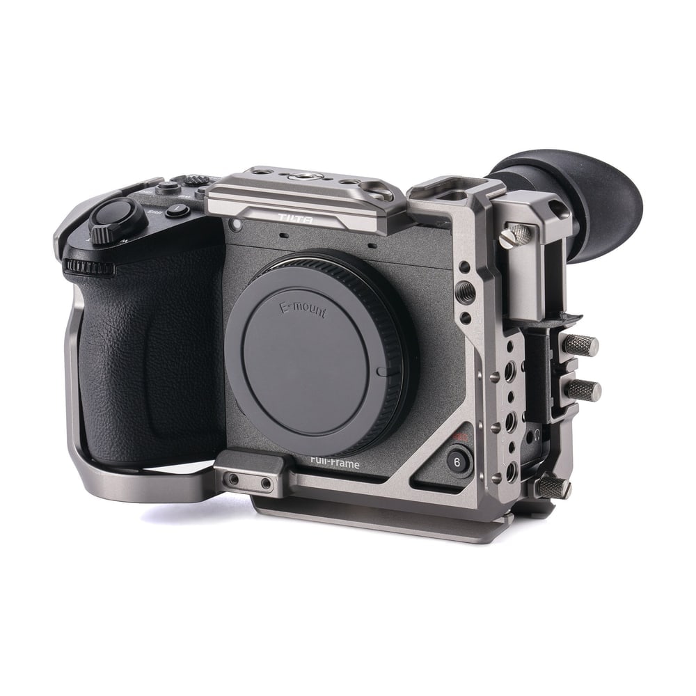 A cage tailored to the Sony FX2