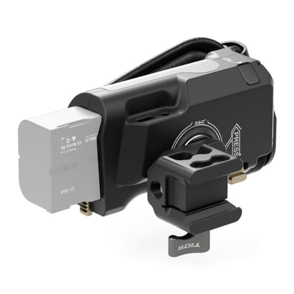 A Sony F570 battery powers the whole rig