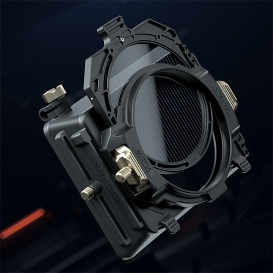 The filter slides in, it does not screw on
