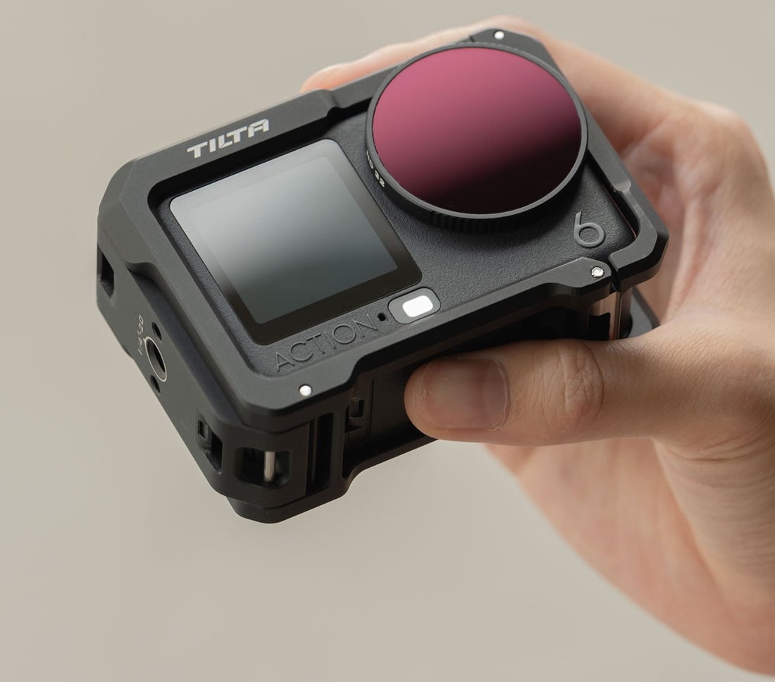 The polarizer filter takes reflections away
