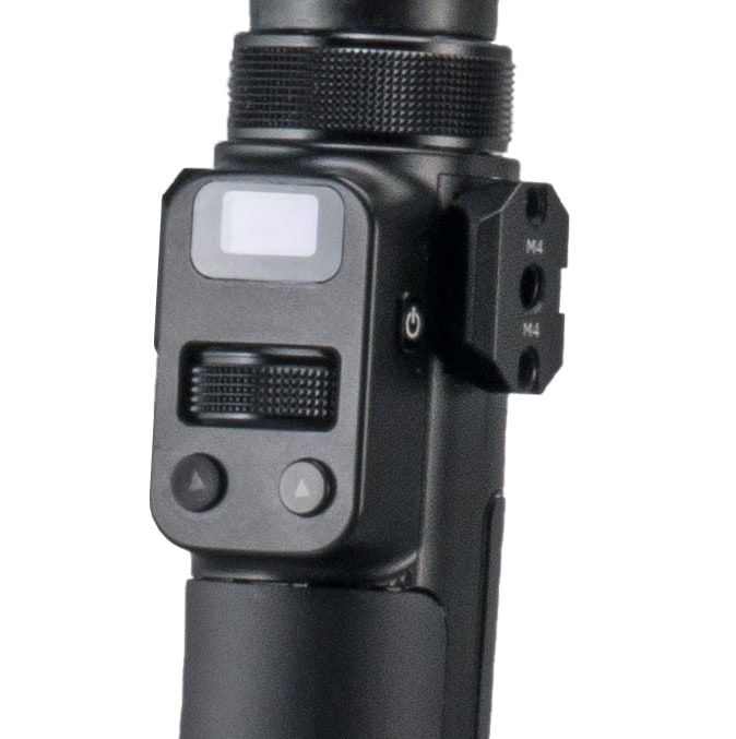 The left handle pulls focus wirelessly