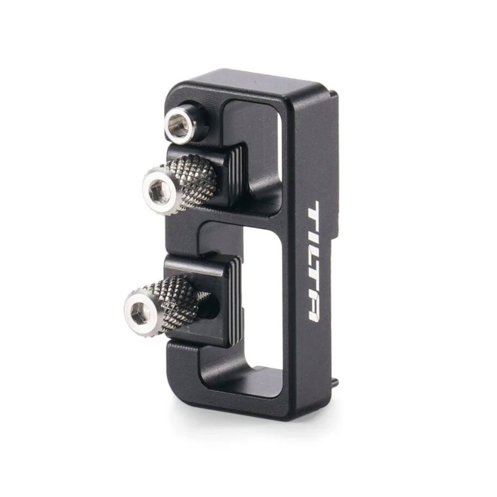 One clamp for HDMI and USB-C