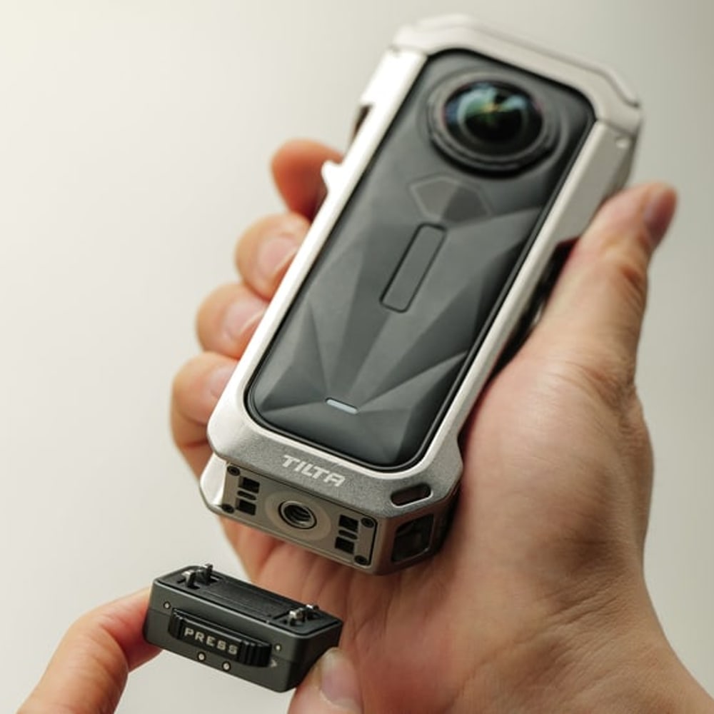 Insta360 in the Tilta system