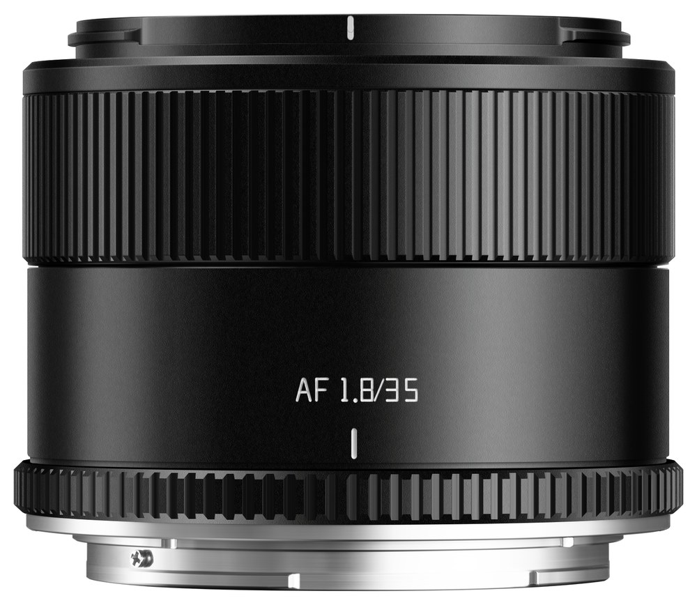 TTArtisan APS-C AF 35mm F1.8 II – Optics with 10 elements in 7 groups