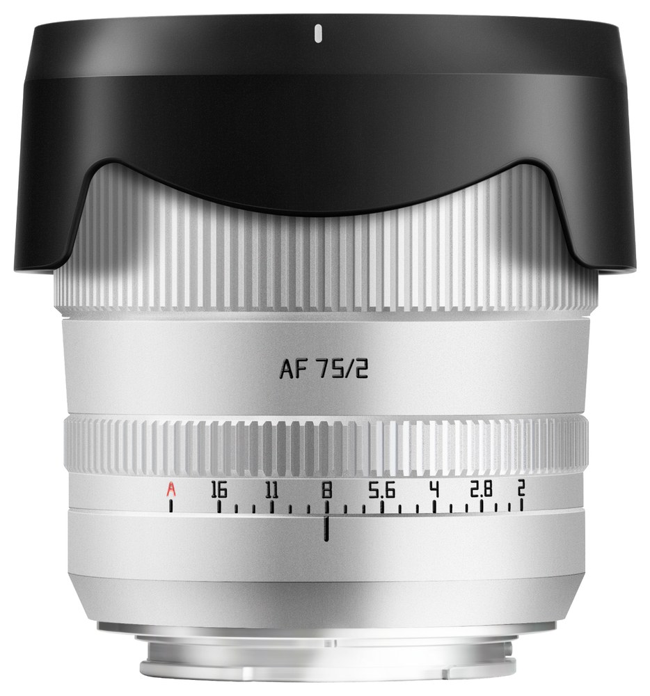 TTArtisan AF 75mm F2 – Metal body and lens hood