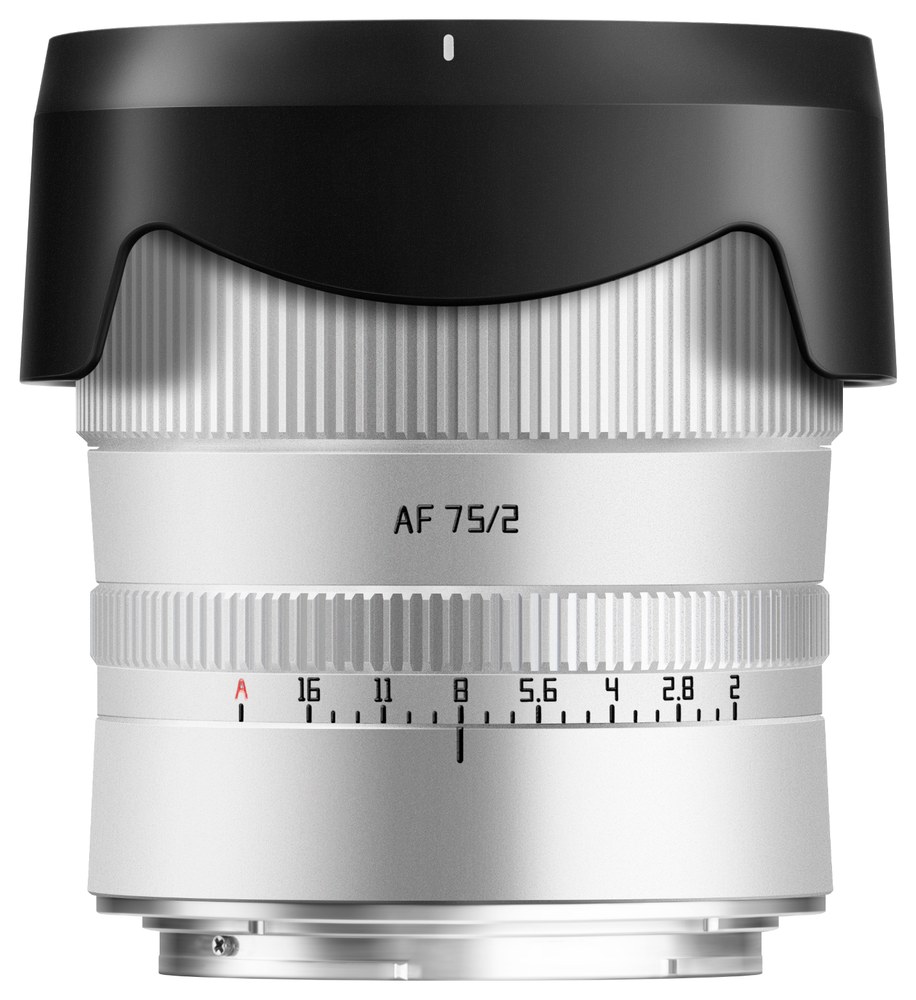 TTArtisan AF 75mm F2 – Metal body and lens hood