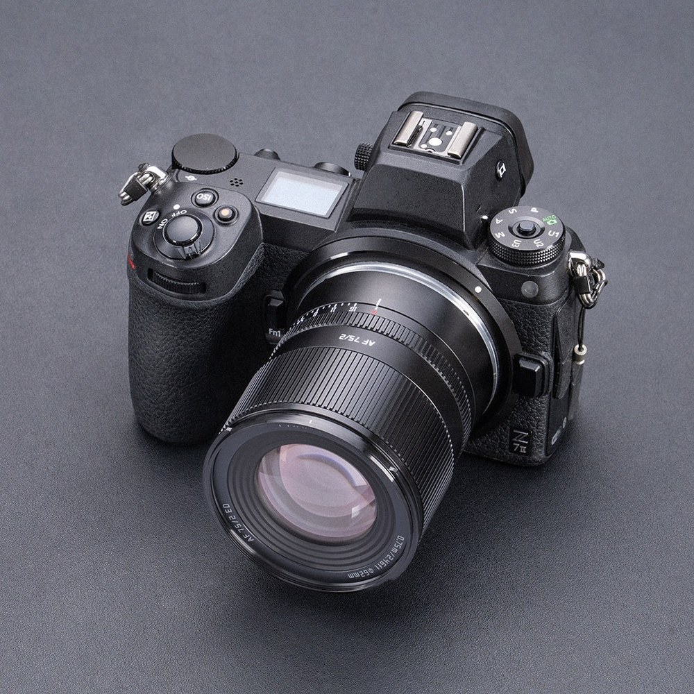 TTArtisan AF 75mm F2 – Fast and quiet focusing