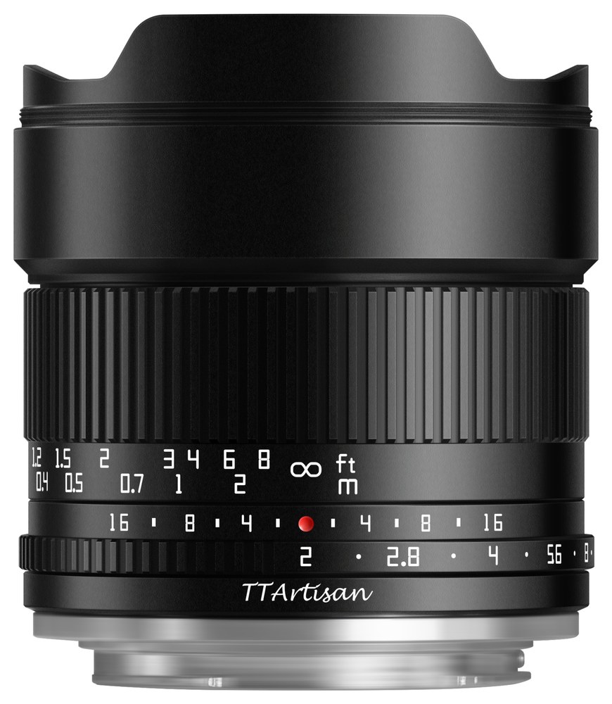 TTArtisan APS-C 10mm F2 – Manual focus from 0.25 m