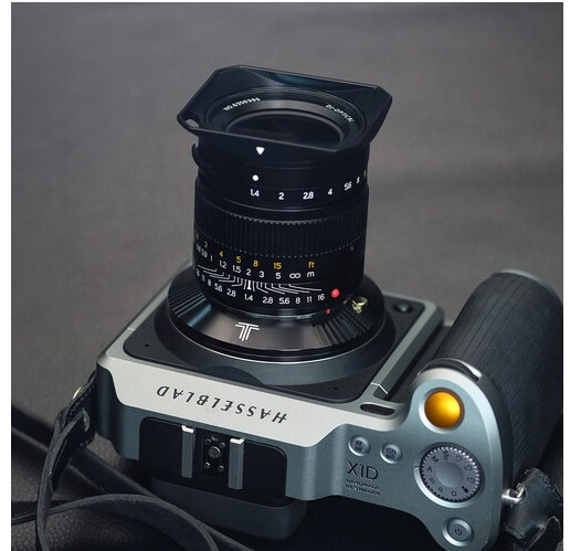 TTArtisan C07B Leica M – Hasselblad X1D – Manual control of Leica M lenses