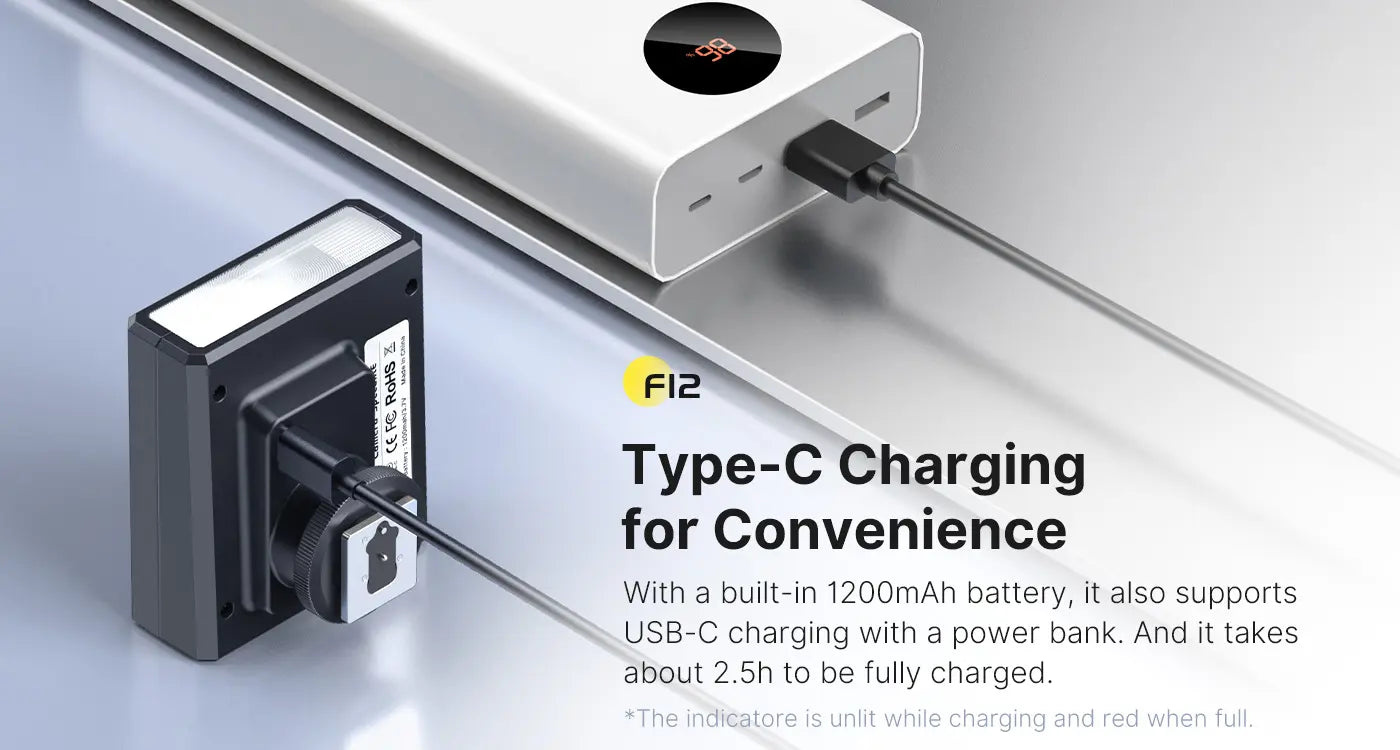 Ulanzi F12 V2 mini blesk – USB-C charging