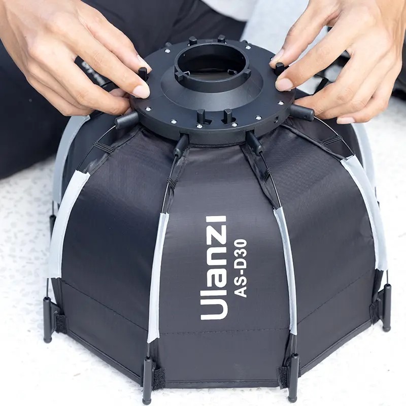 Ulanzi AS-D30 Softbox – Set up in moments