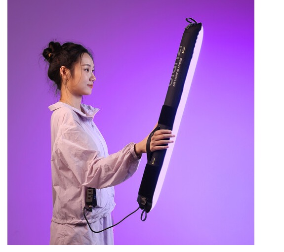 Ulanzi AL40 Inflatable RGB LED Tube Light – Full RGB and 1800–10,000 K colour temperature