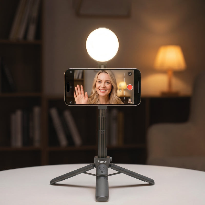 Ulanzi MT40 mini selfie tyč s přisvětlením – A fill light with three colour temperatures