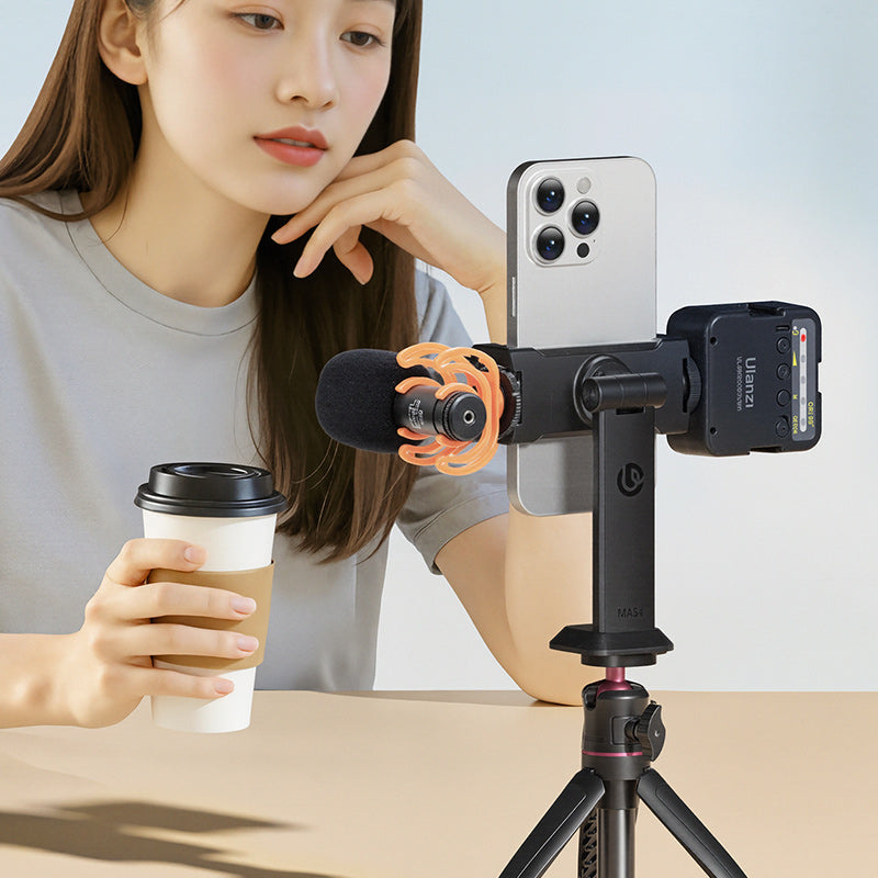 Ulanzi MA54 Uka Phone Holder – Two cold shoes for accessories